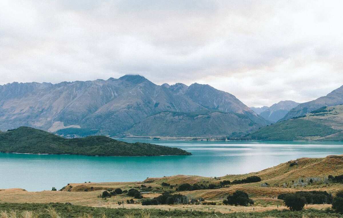 Lake valley